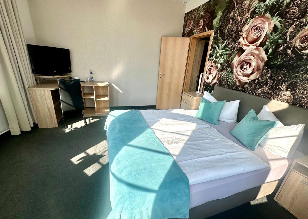 Hotel "Central" Inh Carolin Krause Bitterfeld-Wolfen Dış mekan fotoğraf